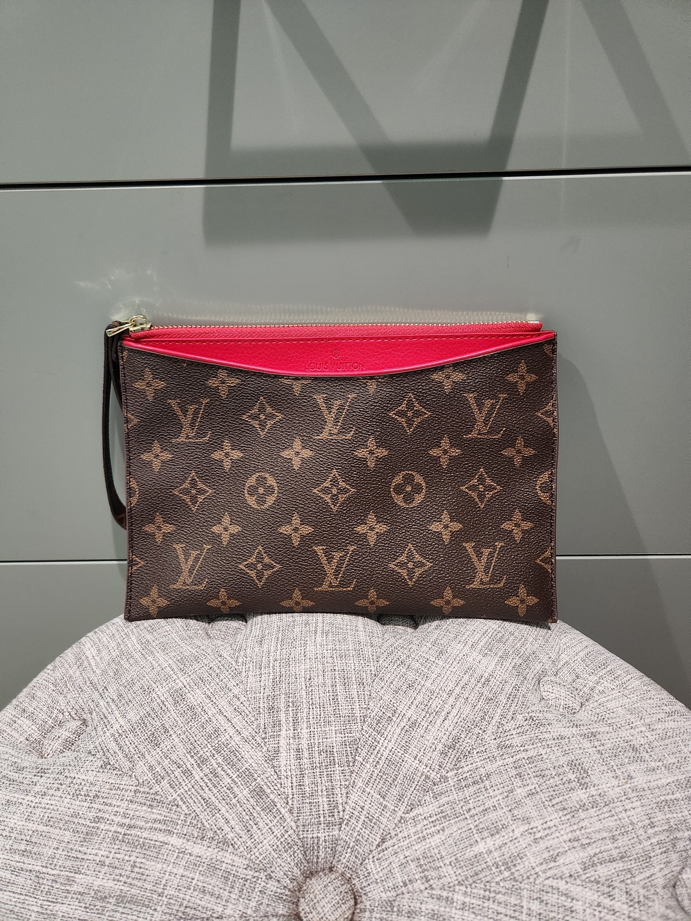 Louis Vuitton Monogram Pallas Poche Wrist Bag